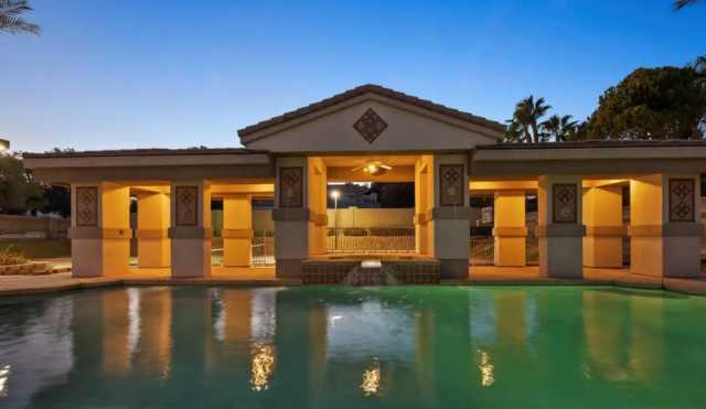 عرض قصر مايكل جاكسون في لاس فيجاس للبيع مقابل 9.5 مليون دولار