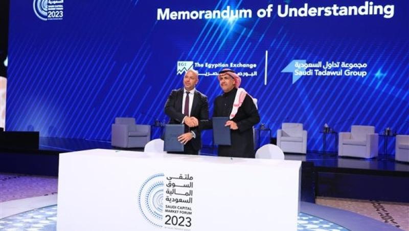 البورصتان المصرية والسعودية توقعان مذكرة تعاون مشترك