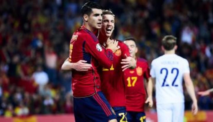 تصفيات يورو 2024.. إسبانيا تتفوق على النرويج بهدف أولمو