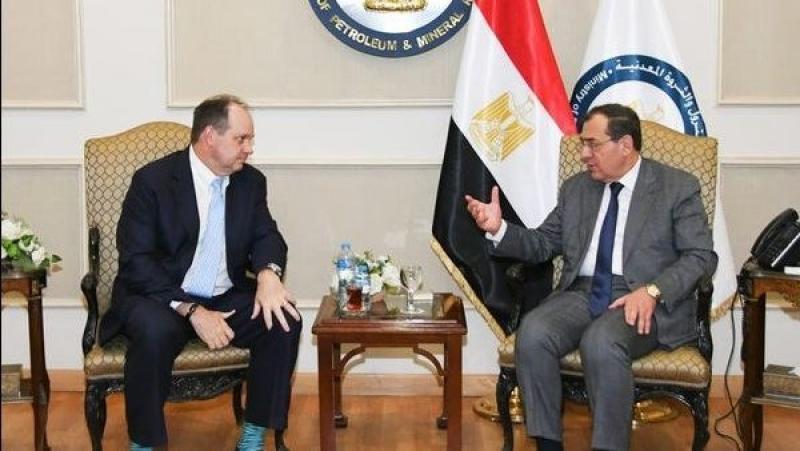 وزير البترول يبحث مع «أباتشي» الأمريكية زيادة استثماراتها في مصر