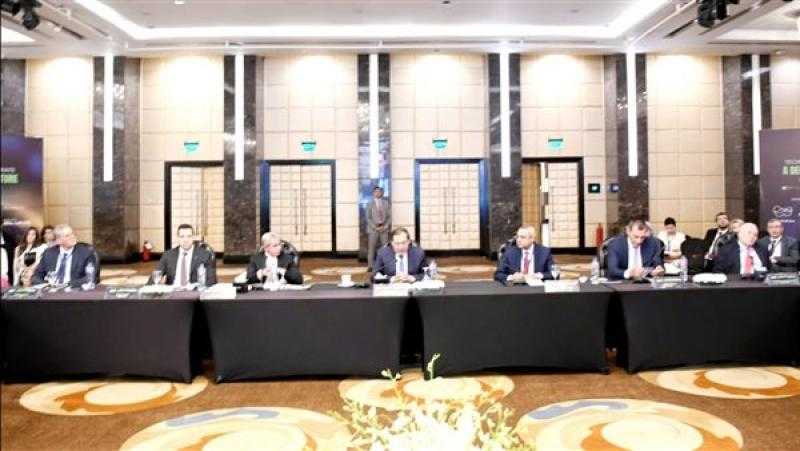 وزير البترول يبحث مع الشركاء العالميين توظيف التكنولوجيا لإزالة الكربون بشرق المتوسط