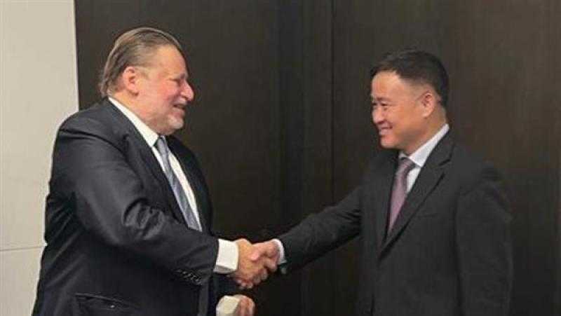 محافظ البنك المركزي المصري يبحث مع نظيره الصيني تعزيز التعاون المشترك