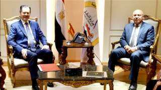 «الوزير» يبحث تعزيز التعاون المصري الإسباني بمختلف مجالات النقل