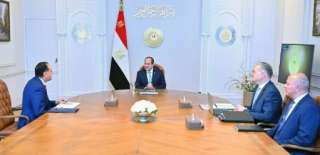 الرئيس السيسي يوجه بمواصلة الإلتزام بسداد مستحقات شركات البترول والغاز العاملة بمصر