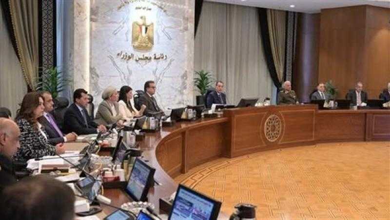 مجلس الوزراء يوافق على زيادة منحة العمالة غير المنتظمة لـ1500 جنيه