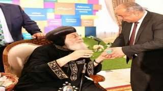 نقيب محامي شمال القاهرة يهنئً قداسة البابا تواضروس الثاني والأخوة الأقباط بحلول عيد القيامة المجيد