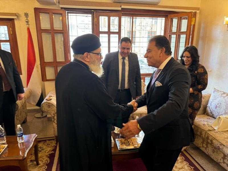 اللواء حاتم باشات يشارك في احتفالات الأقباط بعيد القيامة: قوة الوطن في تلاحم نسيجه