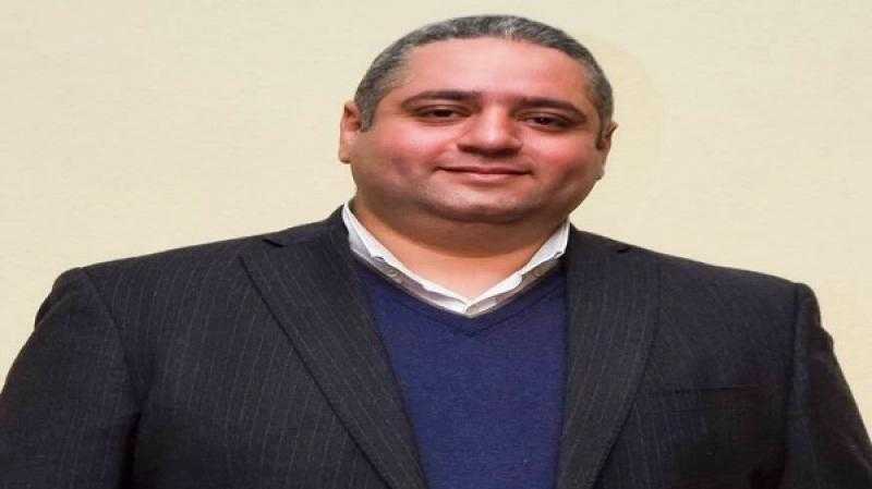 رئيس نادي صيادلة مصر يهنئ قداسة البابا تواضروس الثاني والإخوة الأقباط بعيد القيامة المجيد