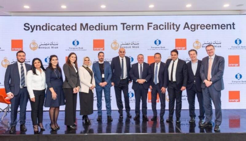 بنك مصر والبنك الأوروبى لإعادة الإعمار والتنمية EBRD يمنحان مناصفة تمويلا مشتركا لصالح شركة أورنج مصر للاتصالات بقيمة نحو 80 مليون دولار