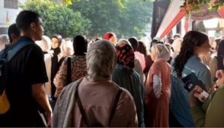 طلاب الثانوية العامة يبدأون امتحان الدين وتشديد على منع الغش