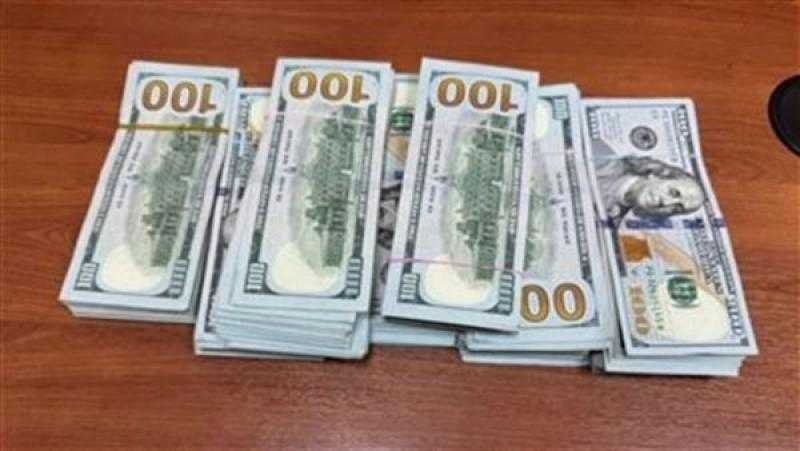 ضبط قضايا إتجار بالنقد الأجنبي بقيمة 5 ملايين جنيه خلال 24 ساعة