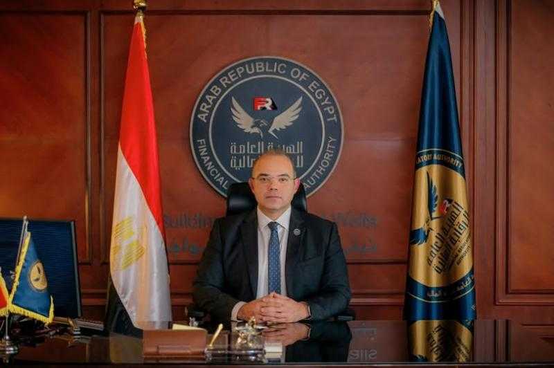 الرقابة المالية تعلن زيادة قيمة وثيقة التأمين من الحوادث لصالح المصريين بالخارج وأسرهم 150%