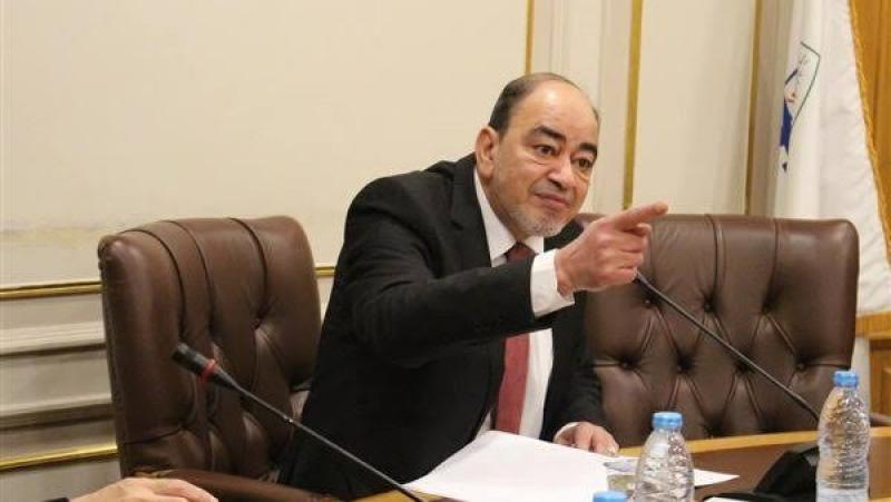 رئيس الشعبة العامة للمستلزمات الطبية: مذكرة عاجلة لرئيس الوزراء لإنقاذ قطاع المستلزمات الطبية