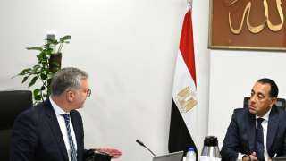 رئيس الوزراء يُتابع مع وزير البترول والثروة المعدنية عددًا من ملفات العمل