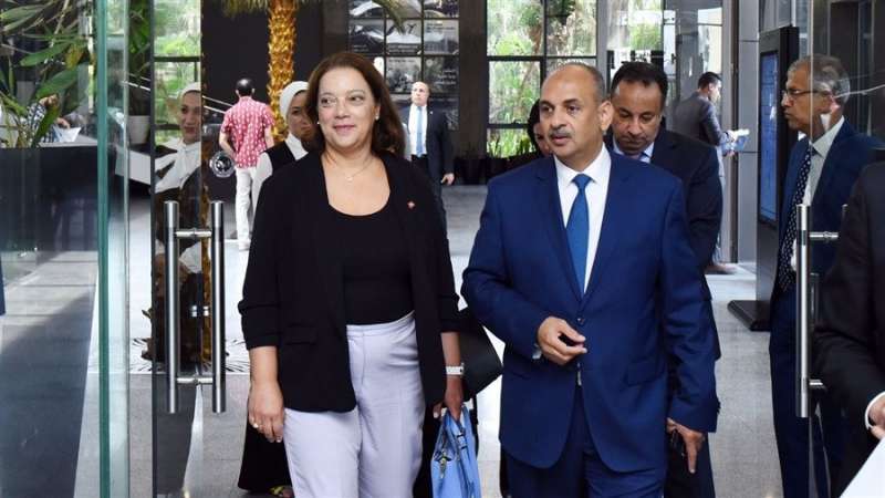 بيزنس لايف