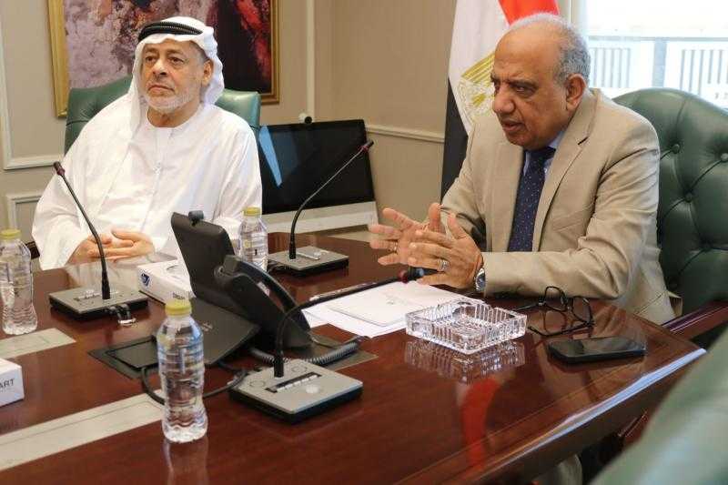 وزير الكهرباء يبحث مع شركة ”AMEA POWER” الإماراتية زيادة التعاون في مجالات الطاقة المتجددة والتوسع في إقامة المحطات المستقلة لتخزين الطاقة
