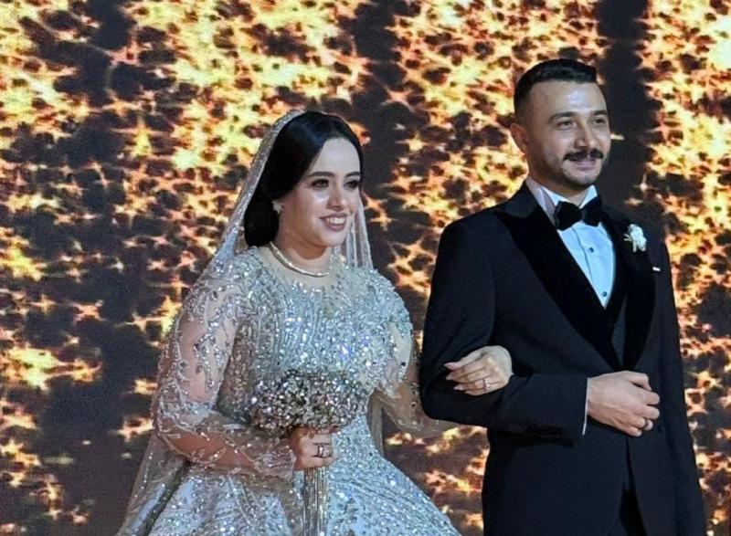 زفاف نورهان ومحمد في ليلة ساحرة جمعت الأهل والأحباب