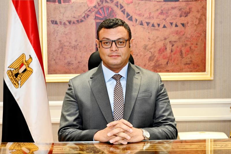 وزير الإسكان يصدر قراراً بحركة تنقلات وتكليفات لنواب رؤساء عددٍ من أجهزة المدن الجديدة