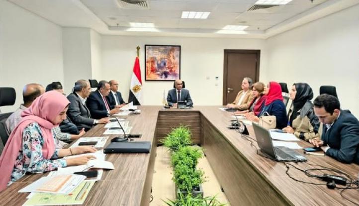 نائب وزير الإسكان يتابع موقف مشروعات برنامج خدمات الصرف الصحي المستدامة في المناطق الريفية بالشرقية