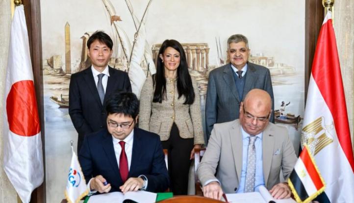 تدشين أول سفينة دعم الغوص DSV في قناة السويس بقيمة مليار جنيه