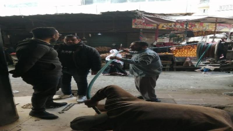 تطهير شبكات الصرف الصحي بترعة الزمر في حملة مكثفة بمحافظة الجيزة