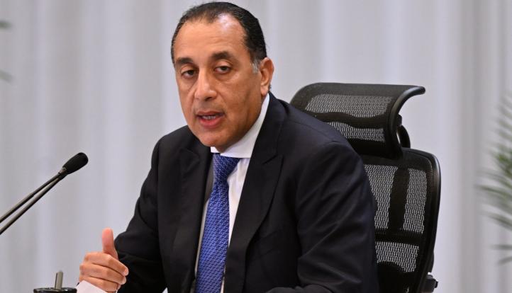 رئيس الوزراء يهنئ البابا تواضروس بعيد الميلاد ويؤكد المناسبة لإظهار «المحبة والتقارب بين أبناء الوطن»