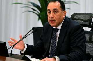 رئيس الوزراء يشهد بدء التشغيل التجاري لمحطة البحر الأحمر لتداول الحاويات بميناء السخنة