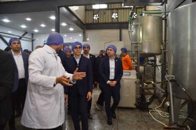 وزير الاستثمار يفتتح مصنع فارما زد للمكملات الغذائية