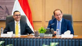 وزيرا المالية والاستثمار يشهدان توقيع بروتوكول تعاون بين «الجمارك» و«التمثيل التجارى المصرى»