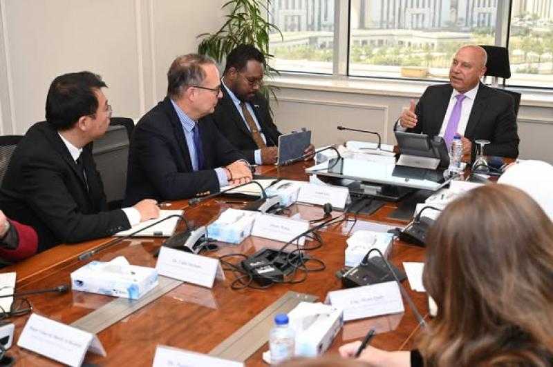 وزير الصناعة: التوسع في الإنتاج وتعميق التصنيع المحلي ضرورة لزيادة التصدير