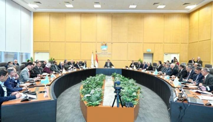 شريف الشربيني يوجه بتعظيم الإيرادات وتوطين الصناعة في شركات المياه والصرف الصحي