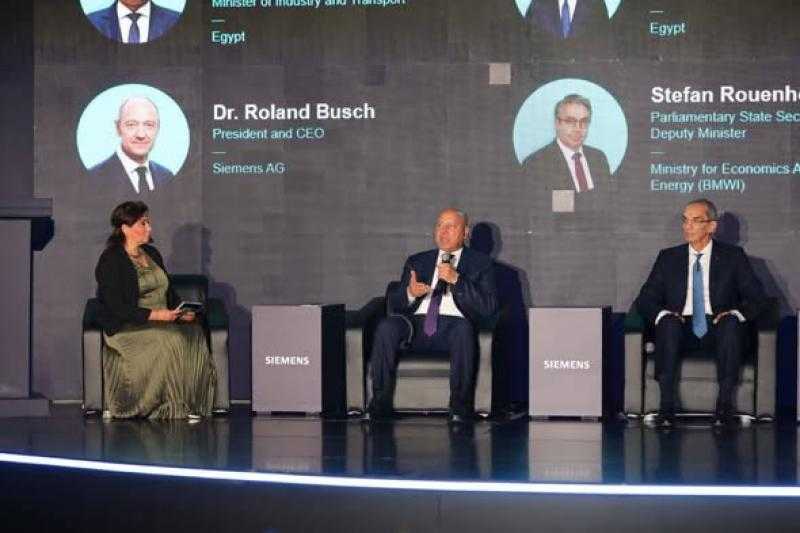 كامل الوزير: مشروع القطار الكهربائي السريع يغير مفهوم النقل في مصر