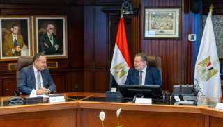 محافظ البنك المركزي المصري يلتقي وزير التعليم العالي والبحث العلمي لبحث التعاون المشترك