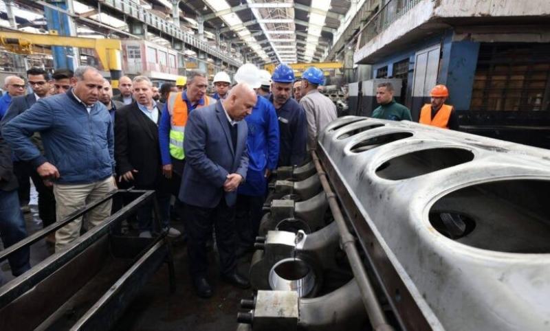 تطوير 33 ورشة وإنشاء 11 جديدة.. كامل الوزير يتابع خطة تحديث ورش السكك الحديديك