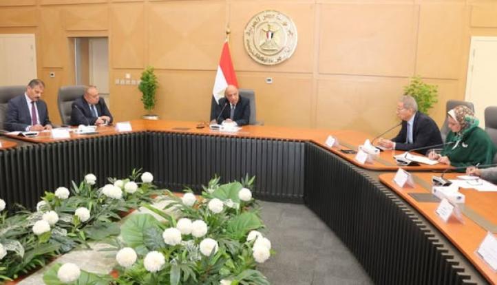 وزير الكهرباء يوجه برفع درجة الاستعداد لتأمين الشبكة الموحدة وضمان استمرارية التغذية الكهربائية