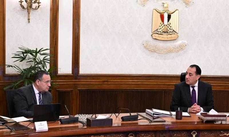 مدبولي يبحث مع وزير التعليم العالي تطوير منظومة التعليم والبحث العلمي