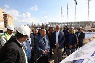 وزير النقل يتفقد محطات مشروع المرحلة الأولى من مترو الإسكندرية