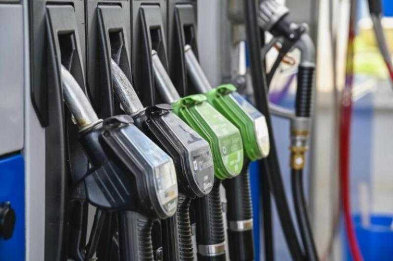 زيادة أسعار البنزين في مصر: بنزين 95 يسجل 24 جنيهًا والسولار 20.5 جنيه للتر