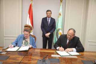 وزير الزراعة يشهد توقيع مذكرة تفاهم بين “البحوث الزراعية” وتحالف التنوع البيولوجي الدولي لتعزيز الابتكار