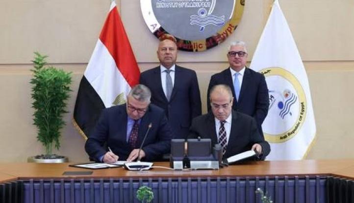 وزير النقل يشهد توقيع اتفاقيات لتعزيز تطوير ميناء السخنة