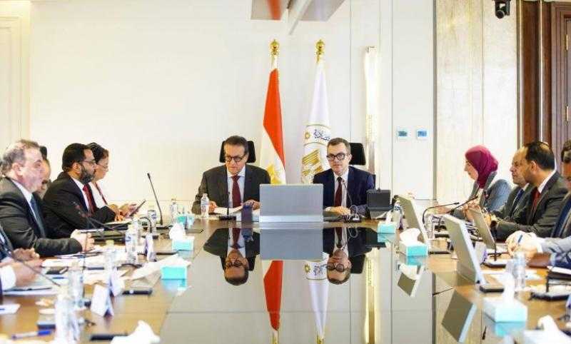 وزيرا الصحة والتخطيط يبحثان الخطة الاستثمارية لقطاع الصحة للعام المالي 2026/2027