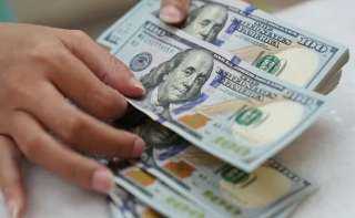الدولار يتراجع 20 قرشا أمام الجنيه خلال تعاملات اليوم الثلاثاء 21 أبريل 2026
