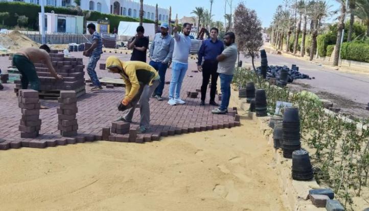 وزيرة الإسكان تتابع أعمال رفع كفاءة الطرق والبنية الأساسية بـ 5 مدن جديدة