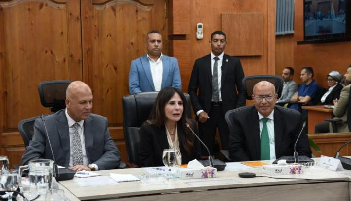 وزيرة الإسكان توجه بسرعة الانتهاء من مشروعات «حياة كريمة» وتدعو لتعزيز الشراكة مع القطاع الخاص