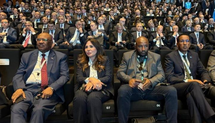 وزيرة الإسكان تشارك في الجلسة الافتتاحية للمنتدى الحضري العالمي WUF13 في باكو