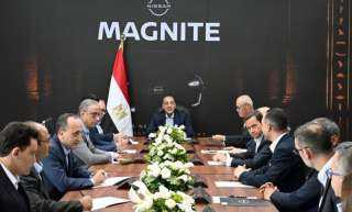 رئيس الوزراء يشهد إنتاج أول سيارة «نيسان ماجنيت» في أفريقيا من مصنع نيسان مصر