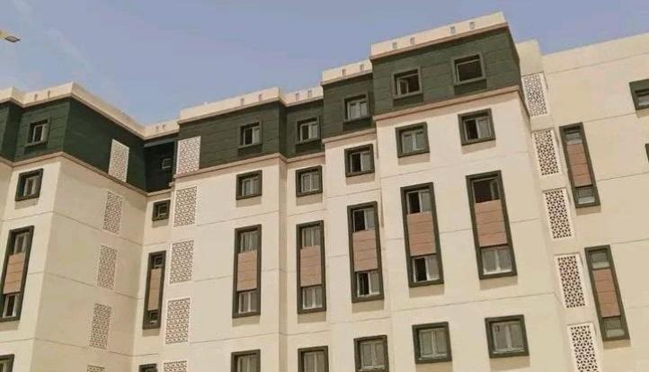 إطلاق التيار الكهربائي بمشروع «الإسكان الأخضر» بحدائق العاشر من رمضان