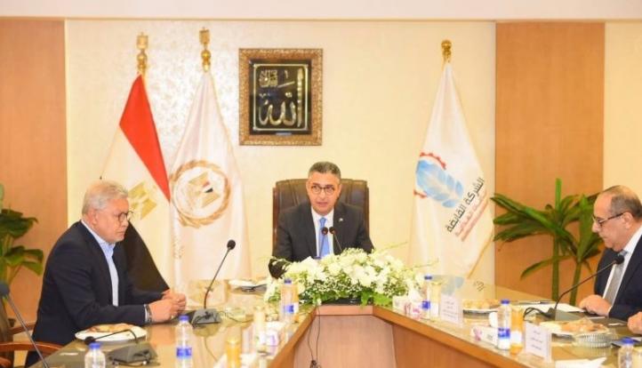 وزير التموين يترأس اجتماع «القابضة للصناعات الغذائية» لمتابعة خطط التطوير وتعزيز الأمن الغذائي