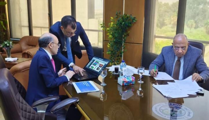 وزير الكهرباء يتابع مشروعات استخراج العناصر الأرضية النادرة لتعظيم العوائد الاقتصادية من الخامات النووية