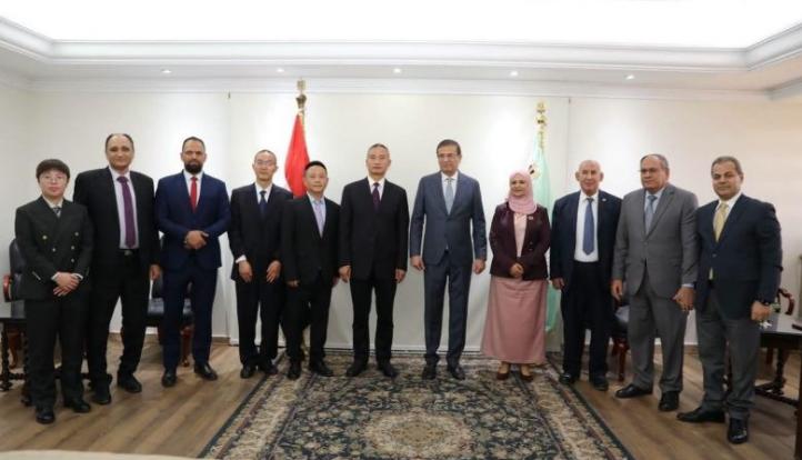وزير الزراعة يبحث مع وفد «إيكاما» الصينية توطين صناعة المبيدات ونقل التكنولوجيا الحديثة